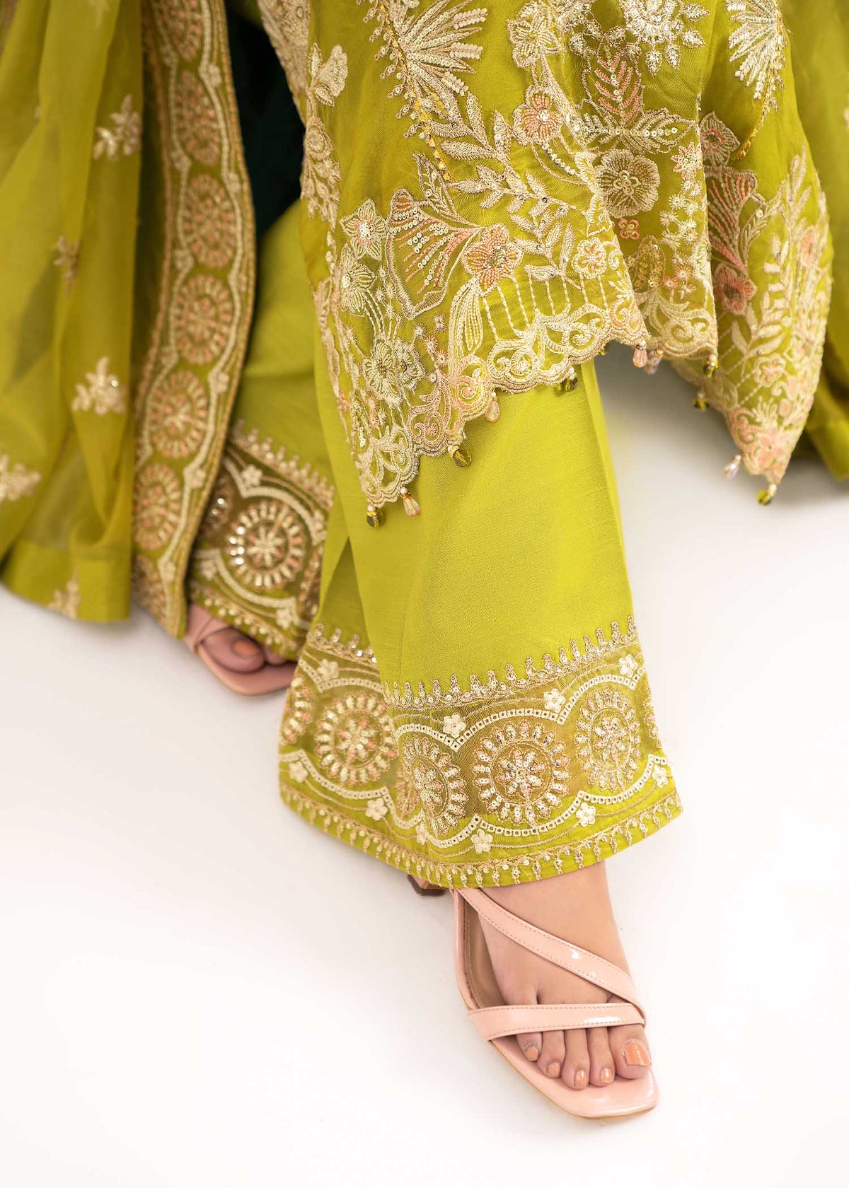Yaqoot - Dastoor Collection