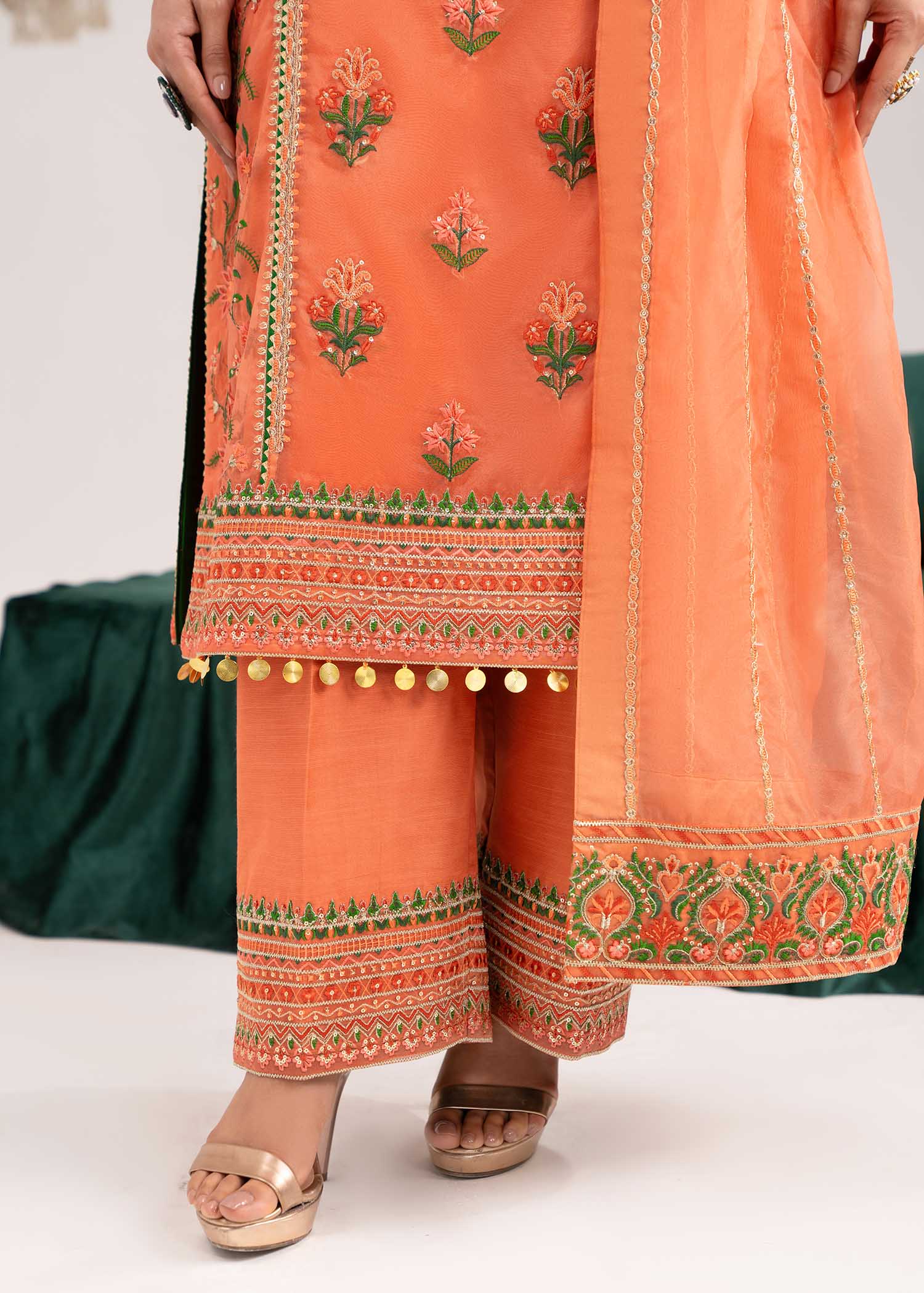 Niloofar - Dastoor Collection